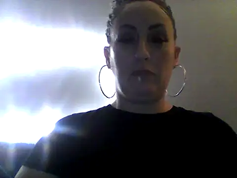 DaniCali8181 Chat XXX in diretta