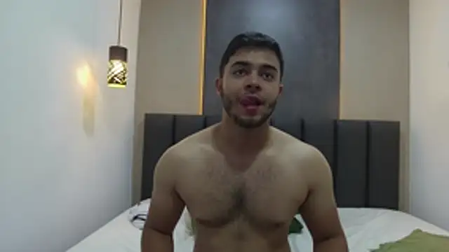 TylerWest_ Live XXX-chat