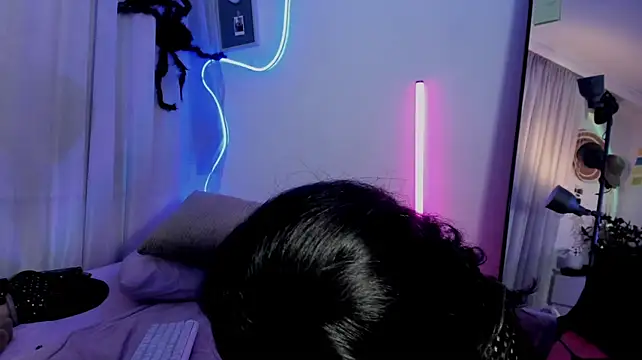 Czat XXX na żywo – Sara_Foxx1