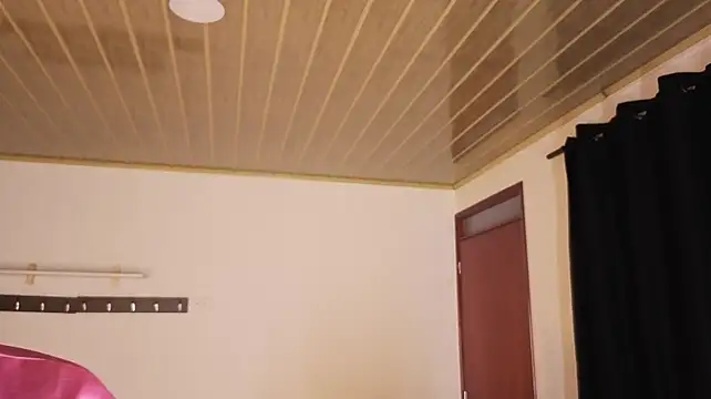دردشة Renaxi_Smith الجنسية المباشرة