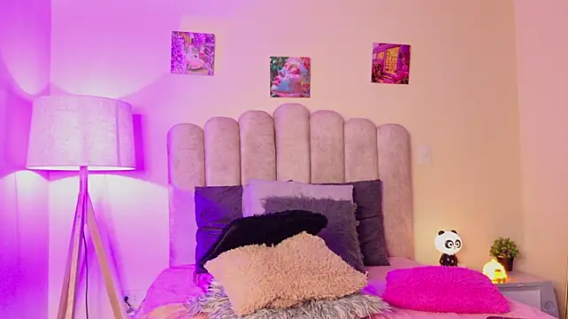 bell_popperr_'s Live XXX Chat