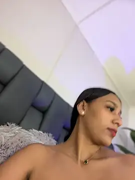 MiilaBlake Live XXX-Chat