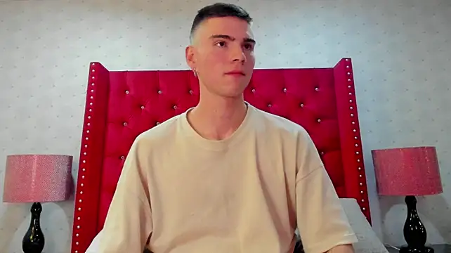 NickWild Live XXX-Chat