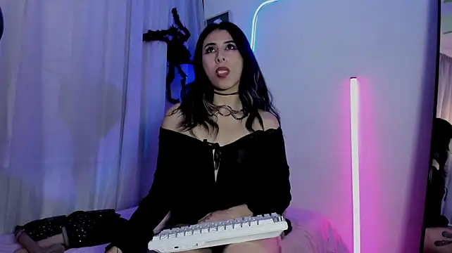 Czat XXX na żywo – Sara_Foxx1