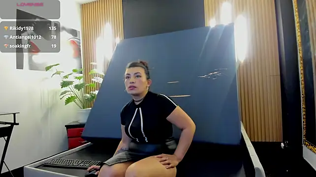 แชท XXX สดของ VickyJohnson1