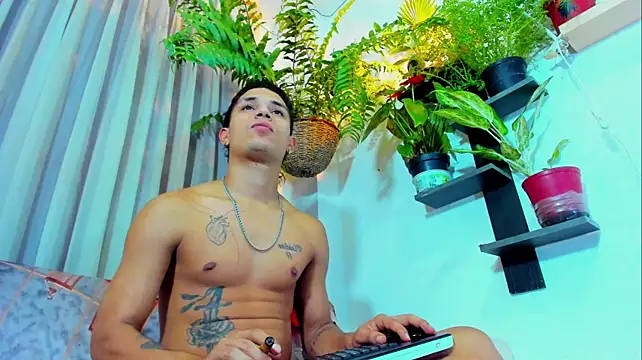 Czat XXX na żywo – Boy_Leon_X