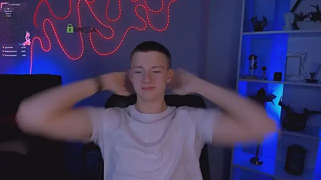 Онлайн чат XXX noah_nero