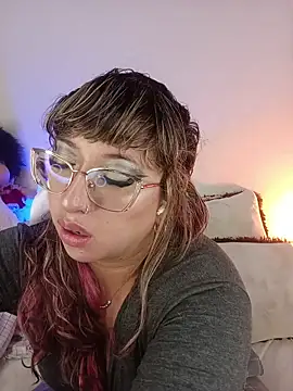 Piafisher_2's Live XXX Chat