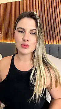 Chat +18 de EmiilyAdams_ ao vivo