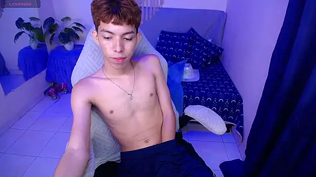 nico_nikc Adlı Modelin Canlı XXX Sohbeti