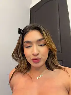 jenn_fit Chat XXX in diretta
