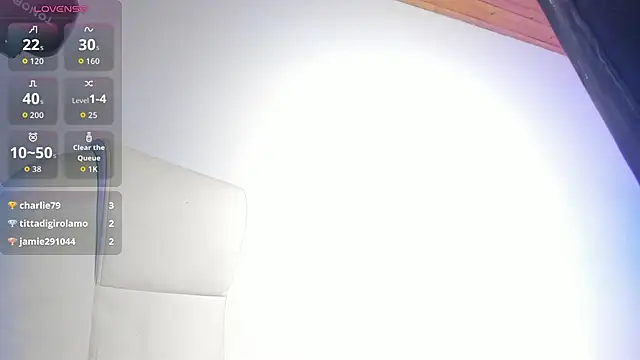 valentiinaboobs' Live XXX Chat