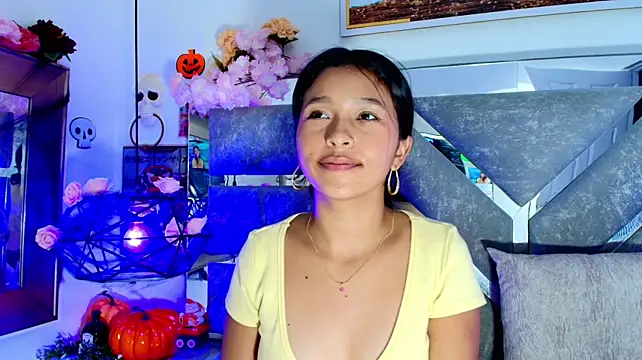 Real_virgin_Pussy's Live XXX Chat