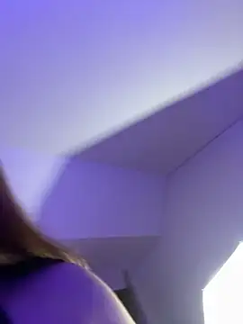 XXX chat uživo modela amber_ec