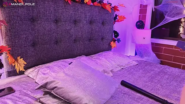 Czat XXX na żywo – mandi4pole_