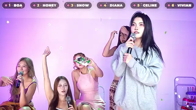 Chat +18 de Honeyy-Angel ao vivo