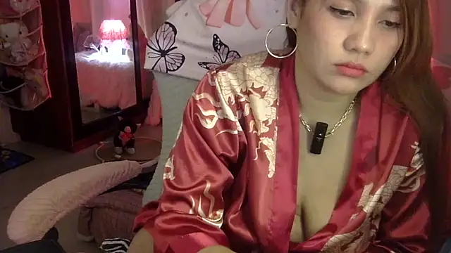 Czat XXX na żywo – yourHennesy