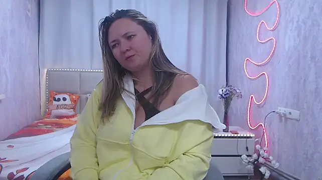 Chat XXX en directo de SallyVerda