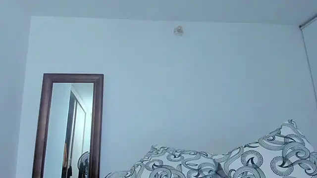 Chat XXX en directo de KingLevi01