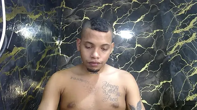 drako_monster Live XXX Chat