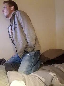 erikdanil Chat XXX live