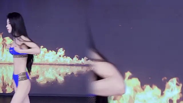 RV-525- – Naživo XXX chat