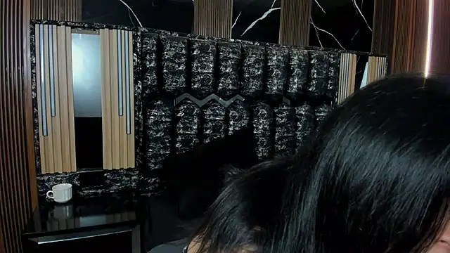 MelodySweett's Live XXX Chat