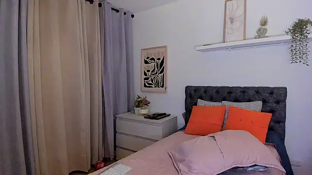 Živý XXX chat roxy_hell