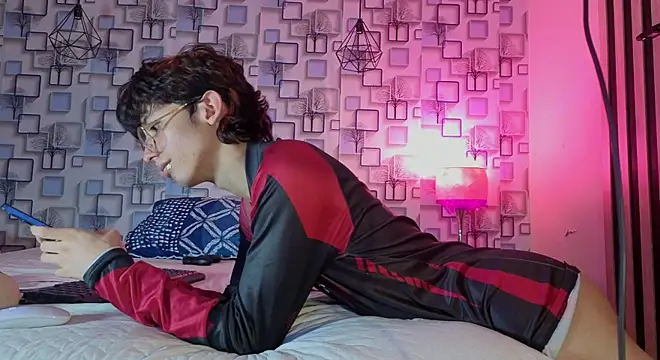 Chat XXX en directo de Twink_Sebas7