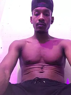 Chat XXX en directo de Kiing_afroditho