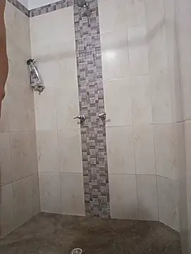Cris-h's Live XXX Chat