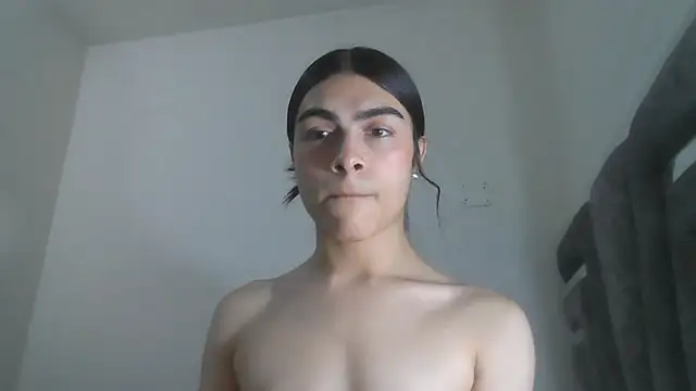צ'אט XXX בשידור חי של valendoll