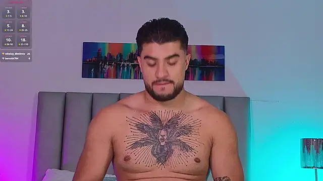 Czat XXX na żywo – David_Clark25