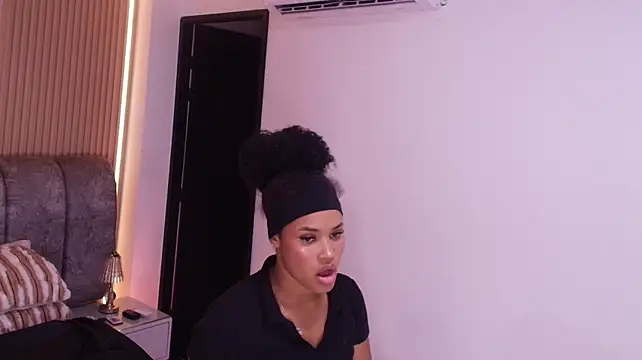 naia_blessed – Naživo XXX chat