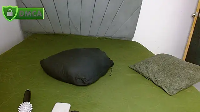 amantinaBOOBS' Live XXX Chat