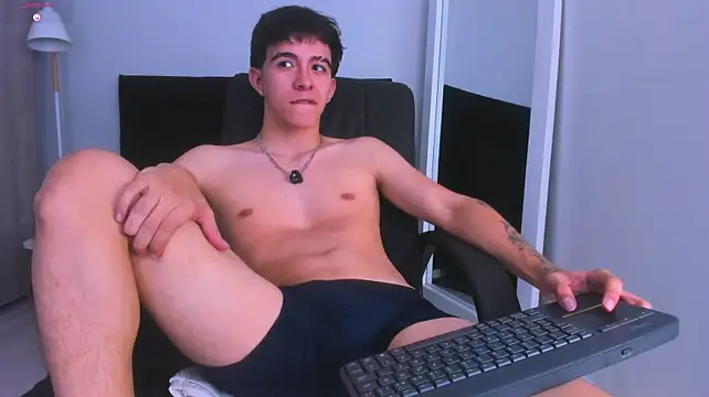 Austinboltn Webbikameraesitys