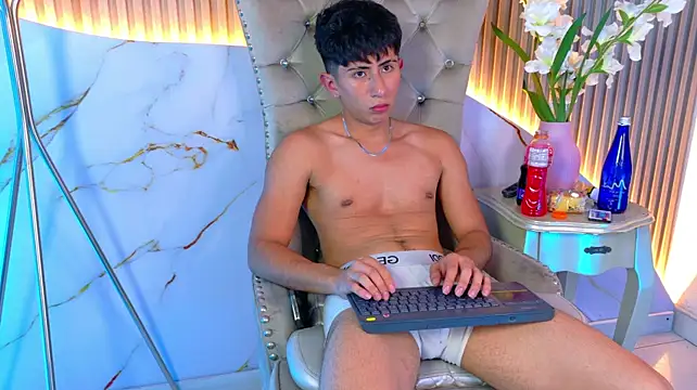 Živý XXX chat AndyJustgame_