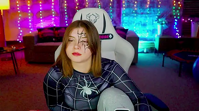XXX chat uživo modela Tessa_054
