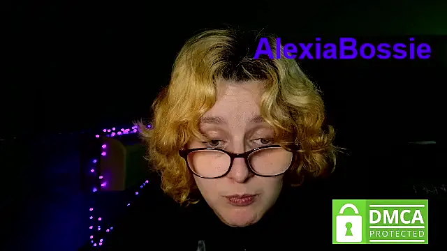 AlexiaBossie: онлайн-секс-чат