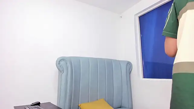 JamesCurls – Naživo XXX chat