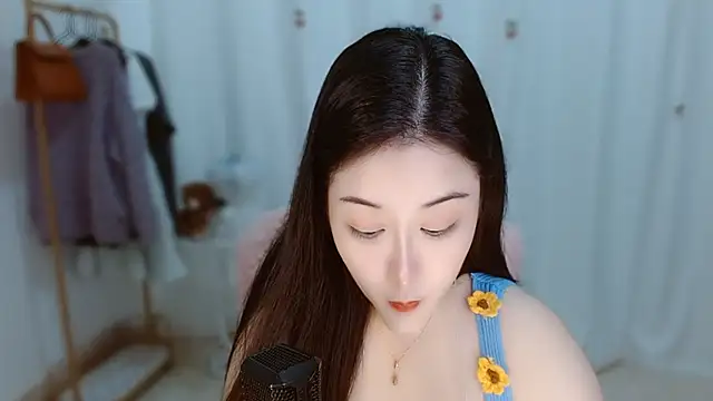 Amy-cnbaby's Live XXX Chat