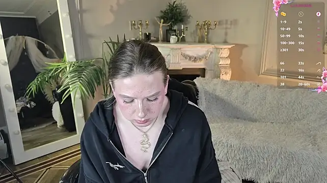 Jes_Solar élő XXX-chatje