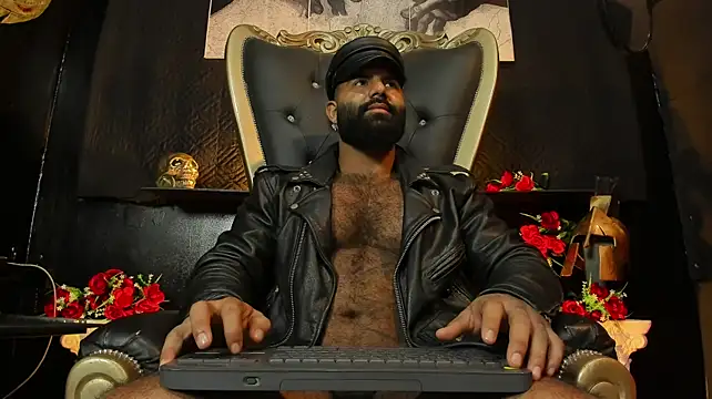 Chat +18 de BeardAndrew ao vivo