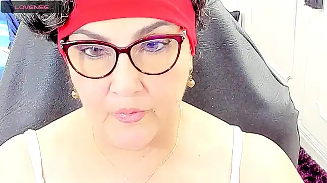 cataleya_mom Chat XXX in diretta