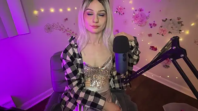 PrincessStarrXXX Chat XXX live