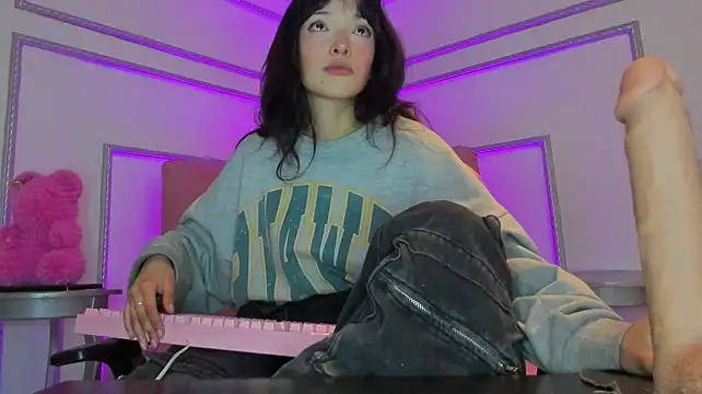 XXX chat uživo modela Kitty_Cutte