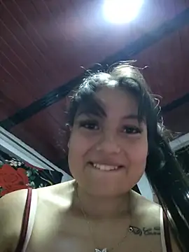 Sweet_sofiia_のライブXXXチャット