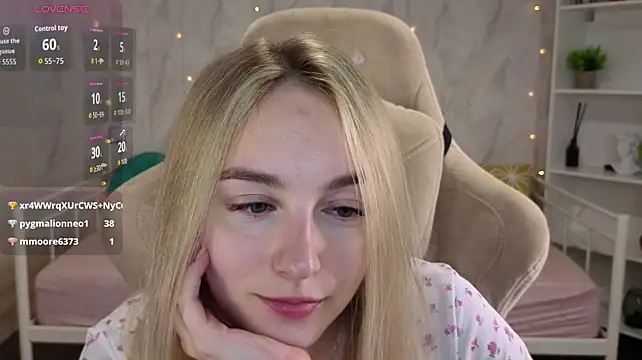 Shy_Polly XXX чат на живо