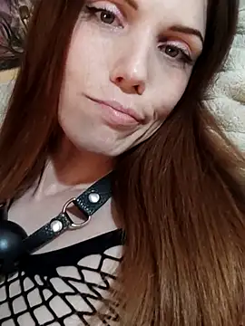 Angie_meow 即時 XXX 聊天