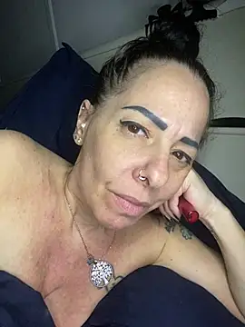 Czat XXX na żywo – Ginevra_75